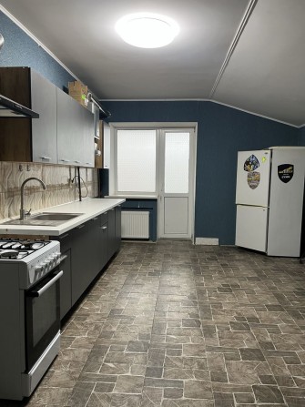 Продам велику 1 кімнатну квартиру в новобудові - фото 1