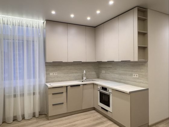 Продається Простора нова 1,5 кімнатна квартира. ЖК Біоленд. Ужгород