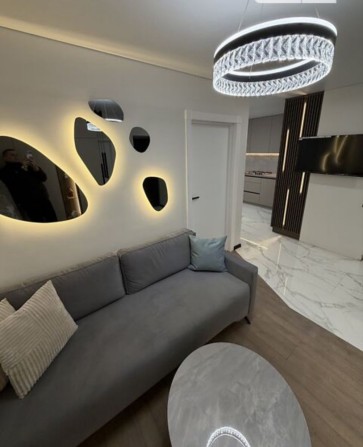 Продається 1 км квартира, вул.Корольова, р-н Бам - фото 1