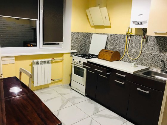 √ Продаж 2 кімнатної квартири з виглядом на фонтани Ровно