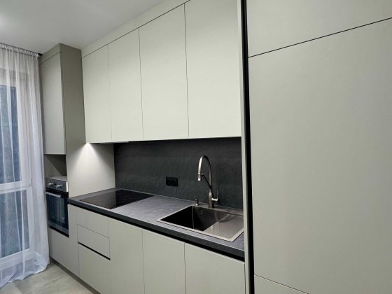 Продам однокімнатну квартиру з ремонтом Ровно