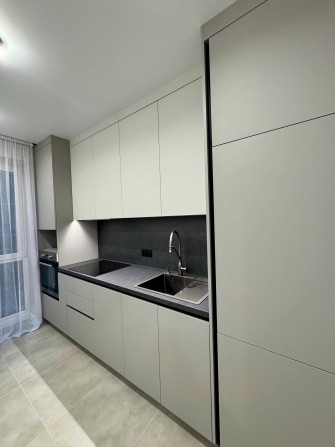 Продам однокімнатну квартиру з ремонтом - фото 1