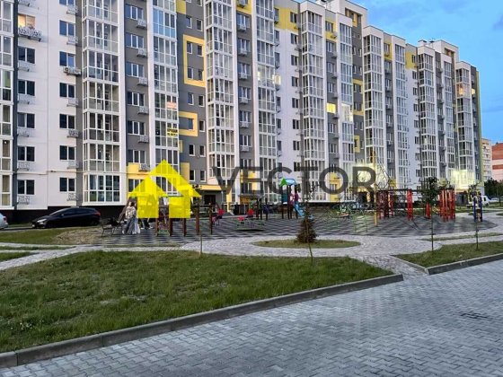 Найбільша квартира у ЖК Пелюстковий 65м2. Кухня 13м2. Переуступка Полтава