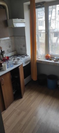 2-х кімн 46 м кв. 3/5 Проспект Незалежності - фото 1