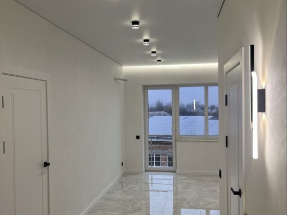 Продам 3-к новобудову з ремонтом в р-н Депоту Чернівці