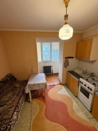 Продаж одно кімнатноі чешки по вул. Комарова 40А - фото 1