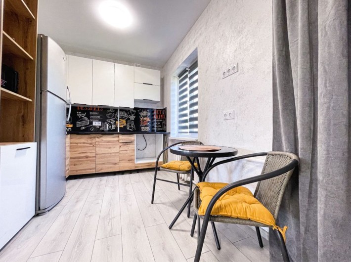 Продається 2кімн київка. Проспект Незалежності (Мікрорайон) - фото 1