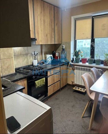 Продам 1к квартиру в центральній частині міста, повністю мебльована - фото 1