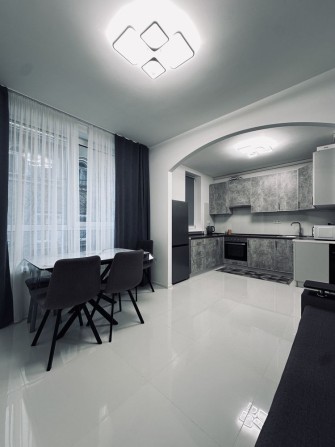 Продається 2-х кімнатна квартира  в новобудові - фото 1