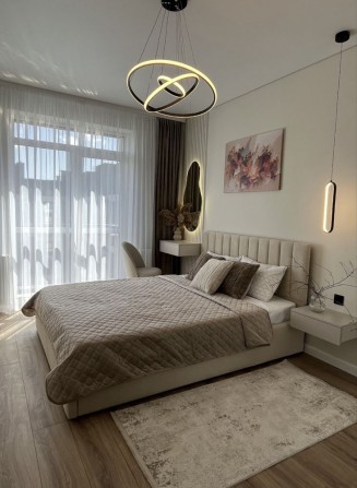 Продається 1-к здана новобудова в районі центру - фото 1