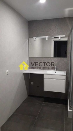 Однокімнатна з євроремонтом НІХТО НЕ ПРОЖИВАВ! р-н Центр - фото 1