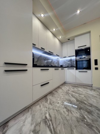 Продаж 1.5 кі-ної квартири Жк " Парковий"/ Газ - фото 1