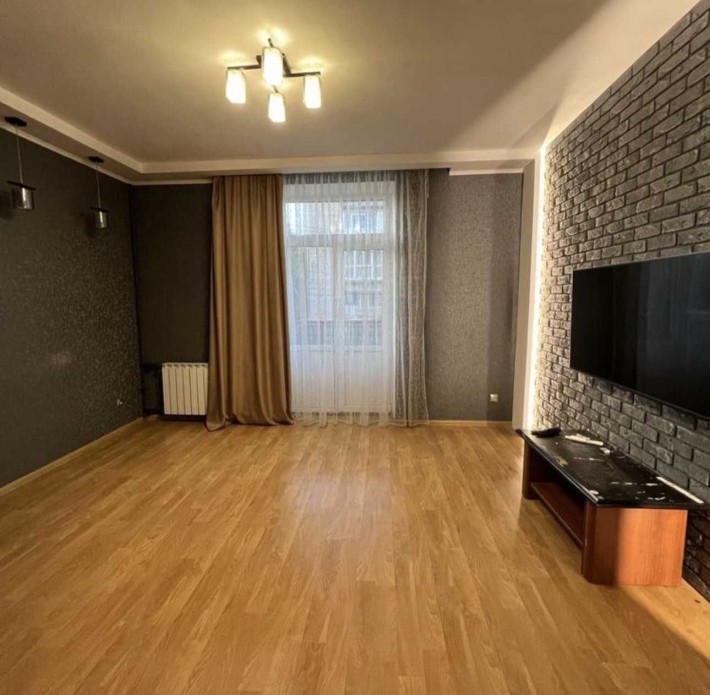 Центр Полтави. В продажу двокімнатна квартира - фото 1