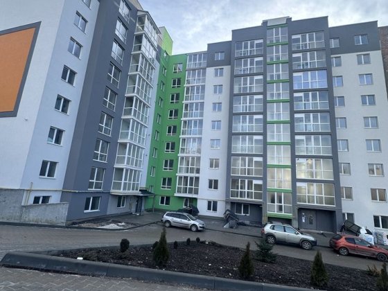 Продається сира 2-х кімнатна квартира вул. Чернівецька Тернопіль