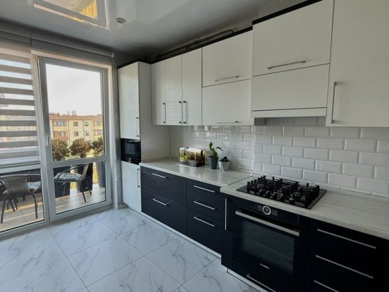 Продаж 2 кімнатної квартири в «Luxury Square»! Продається з усім! Рівне