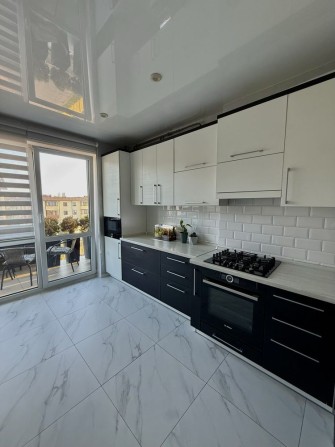 Продаж 2 кімнатної квартири в «Luxury Square»! Продається з усім! - фото 1