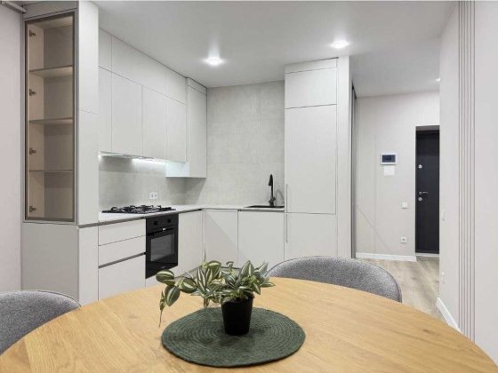 1-Кімнатна «На Щасливому» 45 кв.м. Нова! з Гардеробною! Ровно