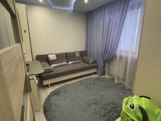 Продаєтья квартира Ужгород