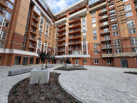 Продам 1 кімн новобудову, рн Майдану Черновцы