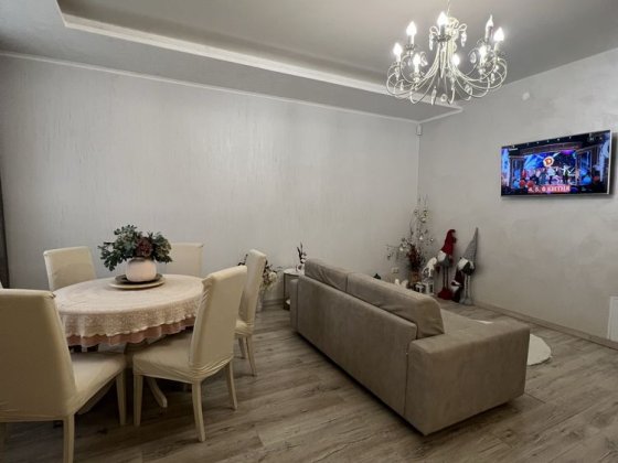 Продаж кв-ри, район Дастору/ Можливо під програму Ужгород