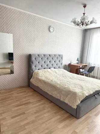 Продаж просторої квартири вул. І.Сірка. 5/9 поверх. єВідновлення! - фото 1