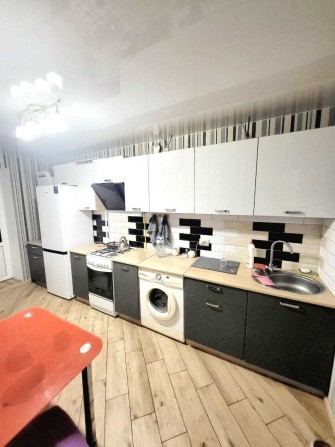 Продам 1-кімнатну квартиру в новобудові - фото 1