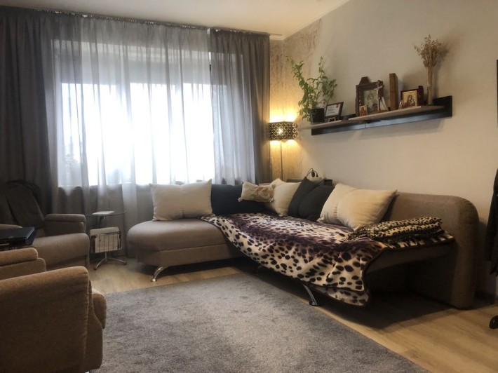 Затишна  2+ ккв,центр поруч. - фото 1