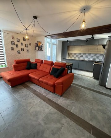 Продається 3к квартира 87 кв. по вул. Тролейбусна - фото 1