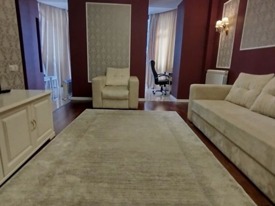 5.	Центральна частина міста — 2 кімнати, 2 поверх Сумы