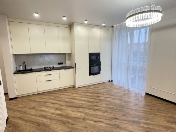 Продаж 2 кімнатної квартири з газом вулиця Бобяка Ужгород