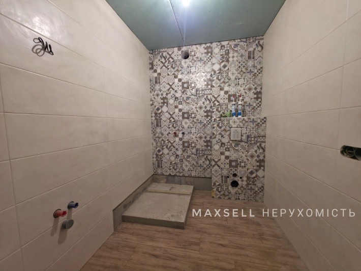 Квартира в новобудові на проспекті Свободи (частковий ремонт) - фото 1