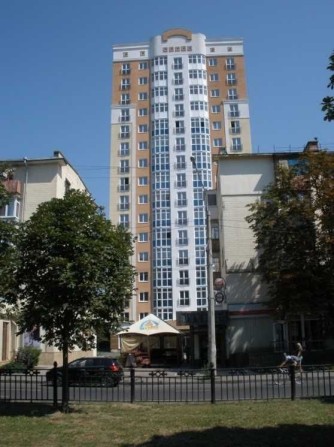 Продам 2ком Соборности новострой ремонт - фото 1