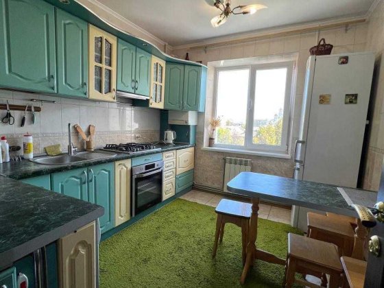 Продаж 3-кімнатної в ЦЕНТРІ з меблями та технікою. А/О ‼️ СЕРТИФІКАТ Суми