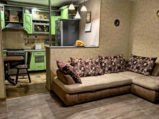 Продам затишну 3к квартиру з ремонтом.Автономне опалення. Суми