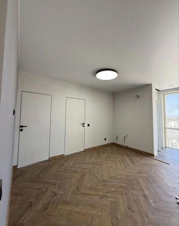 2к в Б4. Будинок зданий - фото 1