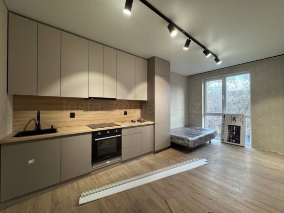 Продаж квартири в новобудові по вул.Тихого,центир Ужгород