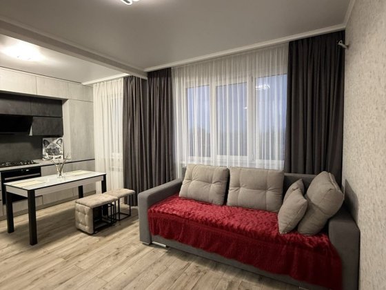 3к квартира 68м2 з євроремонтом та меблями поверх 4/9 мкрн Садовий Полтава