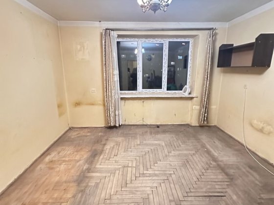 Продається 1 кімнатна квартира Ужгород