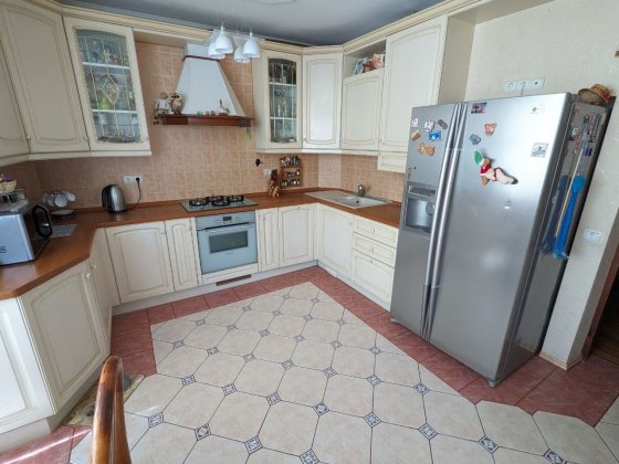 Продаж 3х з гаражем в центрі. Автономне опалення Ровно