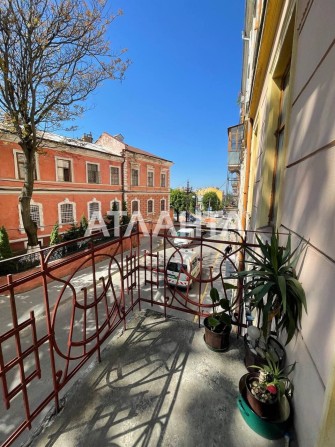 4кім Соборна площа - фото 1