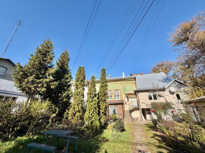 Продається 2-х кімнатна квартира біля Кобилянської - фото 1