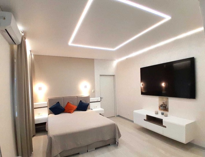 Продаж 1-но кімн. квартири ремонт,меблі, техніка (вул. Ф.Гленца) центр - фото 1