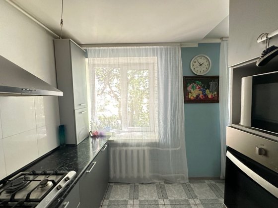 Продам 3-кімнатну квартиру з ремонтом! Рівне