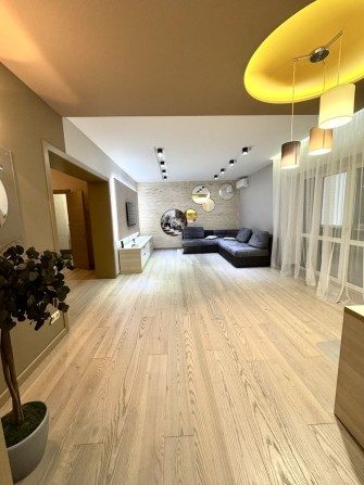 Продаж 3 кімнатної дизайнерської квартири - фото 1