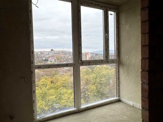 Продаю СВОЮ 2к квартиру Водограй Юніт, 59,6м, власник, переуступка Черновцы