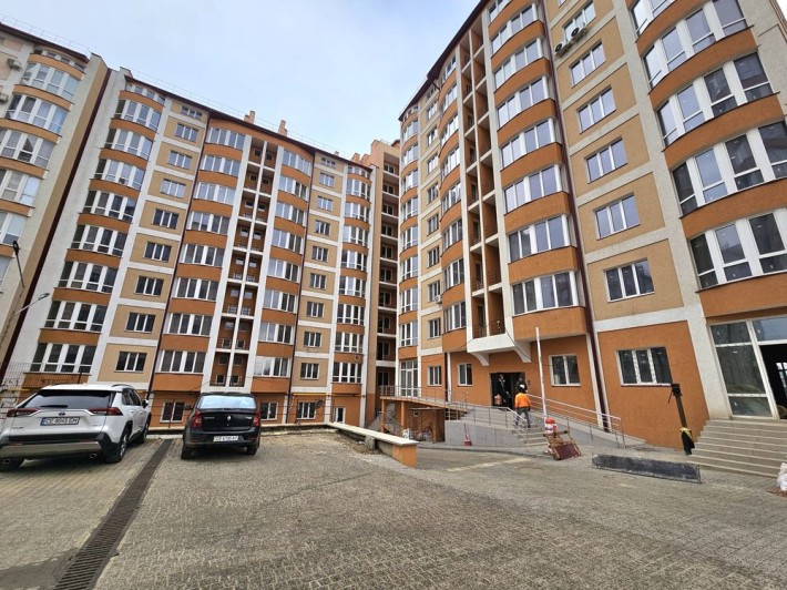 Продаж зданої новобудови, Тц Майдан, вул. Героїв Майдану - фото 1