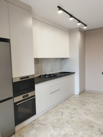 Продам 1 кім. квартиру вул. В'ячислава Чорновола 94 Е - фото 1