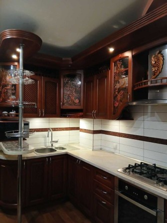 Продаж 4-кімнатної квартири по вул. Збройних Сил України - фото 1