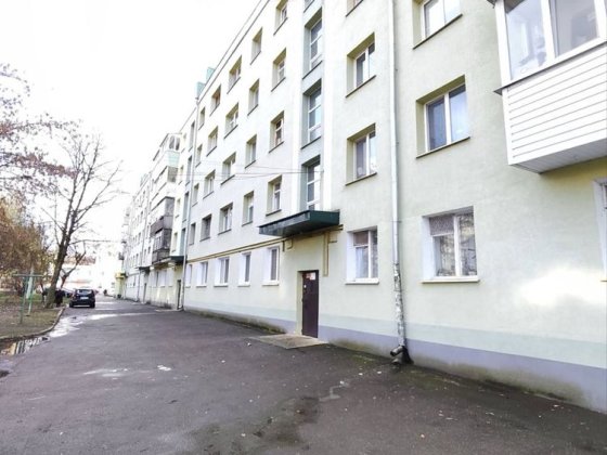 Трикімнатна по Замковій Ровно