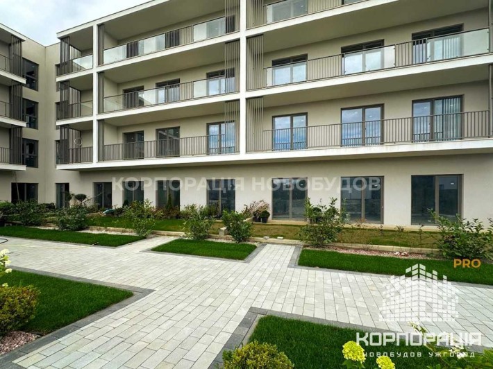 Продаж 2-км квартири з ділянкою під терасу та гаражем, окремий вхід - фото 1